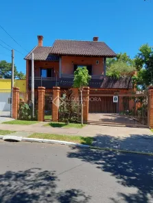 Casa com 3 Quartos à venda, 213m² no Jardim Floresta, Porto Alegre