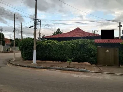 Casa com 3 Quartos à venda, 356m² no Parque Santa Helena, Campos dos Goytacazes