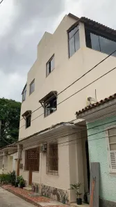 Casa com 6 Quartos à venda, 90m² no Santa Rosa, Niterói