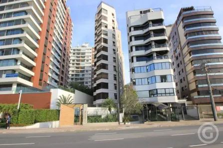 Apartamento com 4 Quartos para alugar, 206m² no Agronômica, Florianópolis