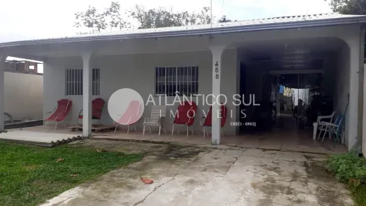 Casa com 3 Quartos à venda, 143m² no Matinhos, Guarapuava