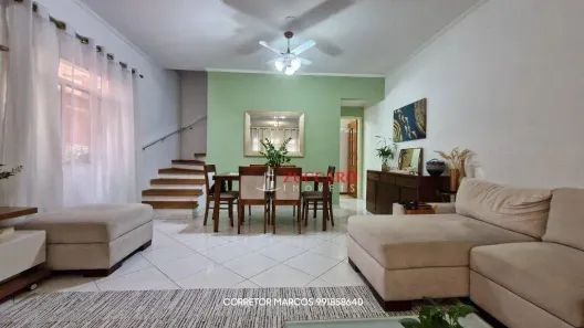 Sobrado com 3 Quartos à venda, 157m² no Residencial Cerconi, Guarulhos