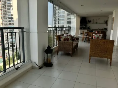 Apartamento com 4 Quartos à venda, 250m² no Jardim Fonte do Morumbi, São Paulo