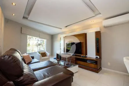 Casa com 4 Quartos à venda, 178m² no Camboinhas, Niterói