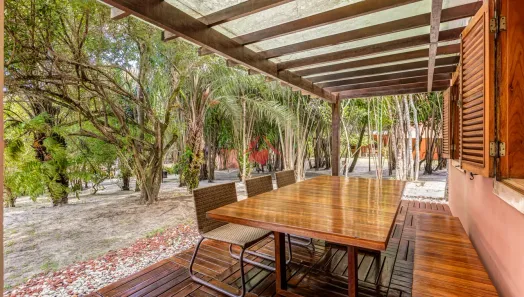 Casa de Condomínio com 6 Quartos para alugar, 558m² no , Mata de São João