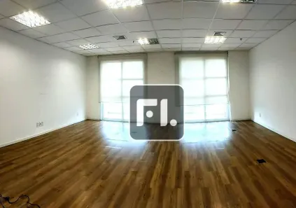 Sala Comercial para alugar, 123m² no Vila Cordeiro, São Paulo