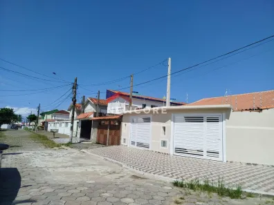 Casa com 2 Quartos à venda, 65m² no Balneario Itaguaí, Mongaguá