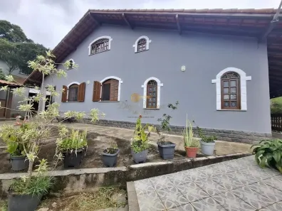 Casa com 3 Quartos à venda, 622m² no Cascata do Imbuí, Teresópolis