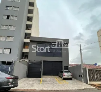 Prédio Comercial com 2 Quartos para alugar, 900m² no Vila Nova, Campinas