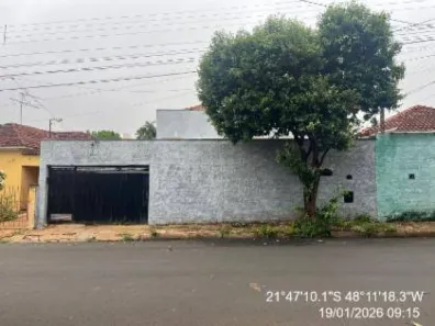 Casa com 2 Quartos à venda, 221m² no Centro, Araraquara