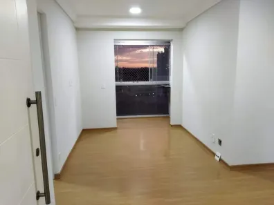 Apartamento com 2 Quartos à venda, 52m² no Parque Maria Domitila, São Paulo
