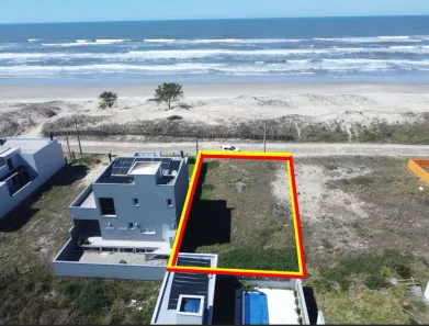 Lote/Terreno à venda, 360m² no Passo de Torres, Passo de Torres