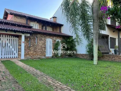 Casa com 3 Quartos para alugar, 200m² no Centro, Gravataí