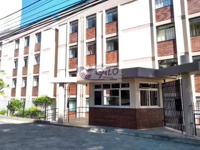 Apartamento com 3 Quartos para alugar, 65m² no Portão, Curitiba
