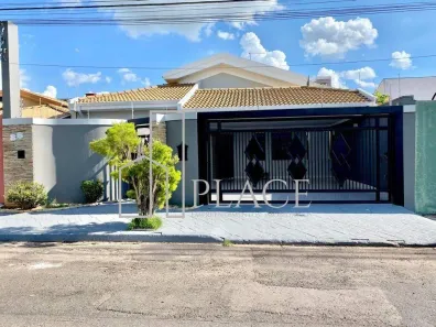 Casa com 3 Quartos para alugar, 300m² no Parque das Esmeraldas II, Marília