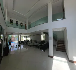 Casa de Condomínio com 4 Quartos à venda, 650m² no Aleixo, Manaus