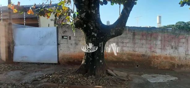 Lote/Terreno à venda, 347m² no Brasília, Londrina