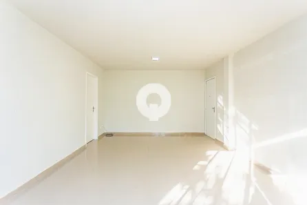 Apartamento com 3 Quartos à venda, 117m² no Cristo Rei, Curitiba