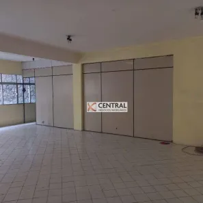 Sala Comercial para alugar, 130m² no Federação, Salvador
