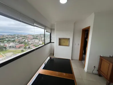 Apartamento com 2 Quartos à venda, 75m² no Três Figueiras, Porto Alegre