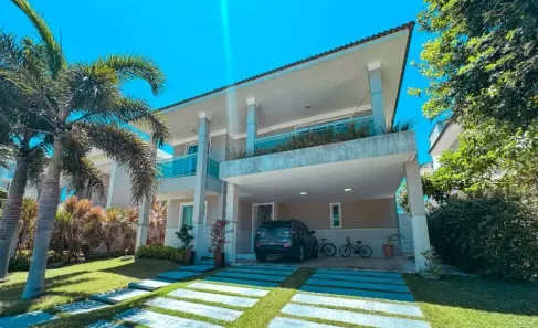 Casa de Condomínio com 5 Quartos para alugar, 558m² no Cararu, Eusébio