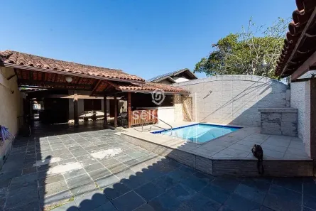 Casa com 1 Quarto para alugar, 515m² no Maravista, Niterói