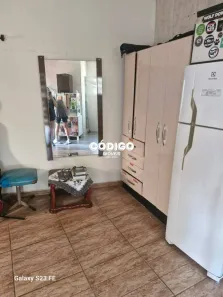 Casa com 1 Quarto para alugar, 35m² no Vila Nova Galvão, São Paulo