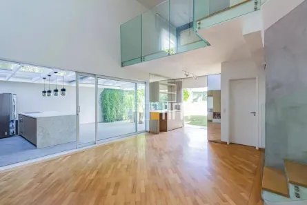 Casa de Condomínio com 6 Quartos para alugar, 378m² no Campo Belo, São Paulo