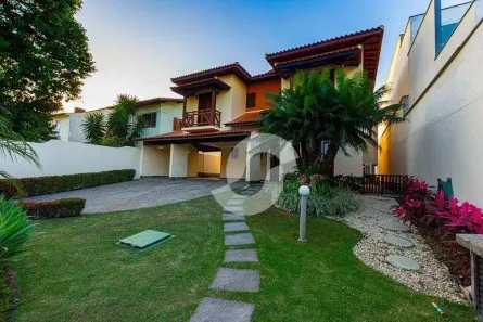 Casa com 4 Quartos à venda, 289m² no Camboinhas, Niterói