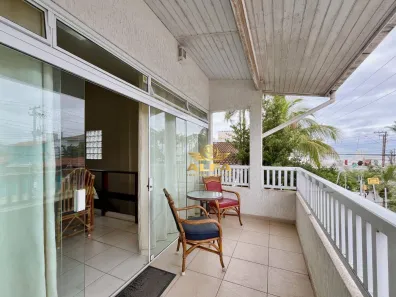 Casa de Condomínio com 3 Quartos à venda, 160m² no Jardim Virgínia, Guarujá