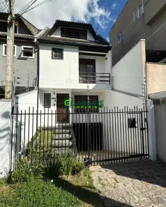 Sobrado com 4 Quartos à venda, 147m² no Tarumã, Curitiba