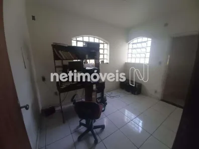 Casa com 4 Quartos à venda, 187m² no Sagrada Família, Belo Horizonte