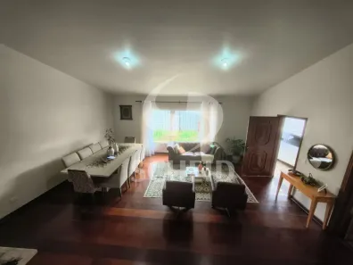 Casa com 3 Quartos à venda, 188m² no Interlagos, São Paulo