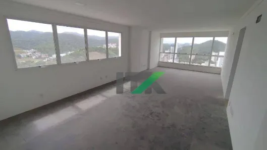 Sala Comercial à venda, 45m² no Pioneiros, Balneário Camboriú
