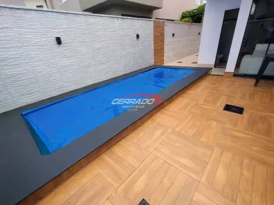 Casa de Condomínio com 3 Quartos à venda, 206m² no Jardins Madri, Goiânia