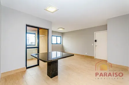 Apartamento com 3 Quartos para alugar, 95m² no Água Verde, Curitiba