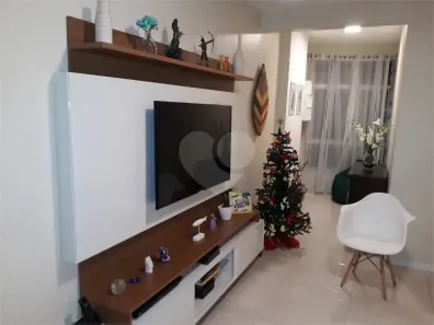 Apartamento com 2 Quartos para alugar, 60m² no Centro, Rio de Janeiro