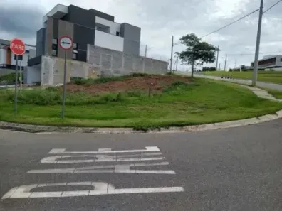 Lote/Terreno à venda, 318m² no Loteamento Residencial Fazenda Casa Grande, Taubaté