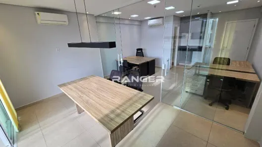 Sala Comercial à venda, 40m² no Gonzaga, Santos