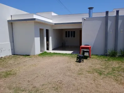 Casa com 2 Quartos para venda ou aluguel, 80m² no Doutor Fábio Leite II, Cuiabá