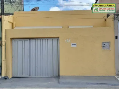 Casa com 2 Quartos à venda, 78m² no Montese, Fortaleza