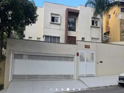Casa com 4 Quartos para alugar, 200m² no City Bussocaba, Osasco