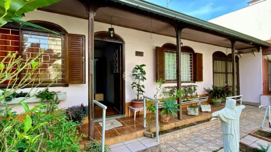 Casa com 3 Quartos à venda, 330m² no São Sebastião, Porto Alegre