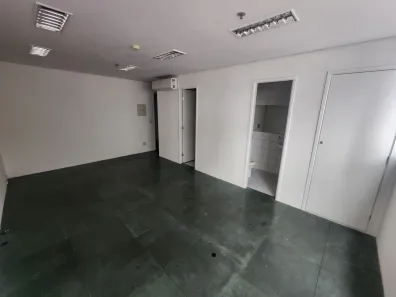 Sala Comercial para alugar, 30m² no Vila Monte Alegre, São Paulo