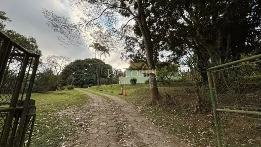 Fazenda/Sítio com 5 Quartos à venda, 430m² no Volta Fria, Mogi das Cruzes