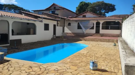 Fazenda/Sítio com 3 Quartos à venda, 1015m² no Chácara Novo Horizonte, Contagem