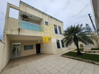 Sobrado com 4 Quartos à venda, 207m² no Stella Maris, Peruíbe