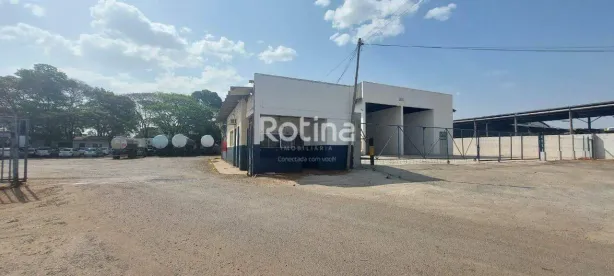 Sala Comercial para alugar, 30m² no Minas Gerais, Uberlândia