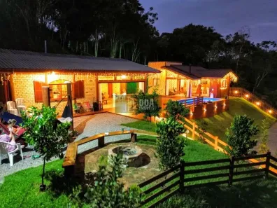 Fazenda/Sítio com 3 Quartos à venda, 2117m² no , Santo Amaro da Imperatriz