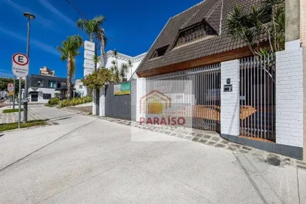 Imóvel Comercial com 4 Quartos para alugar, 211m² no Bigorrilho, Curitiba